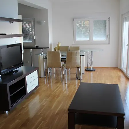 Plaza Apartman Trogir