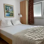 Plaza Apartment