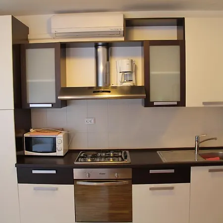 Plaza Apartment