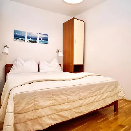 Plaza Apartment Trogir